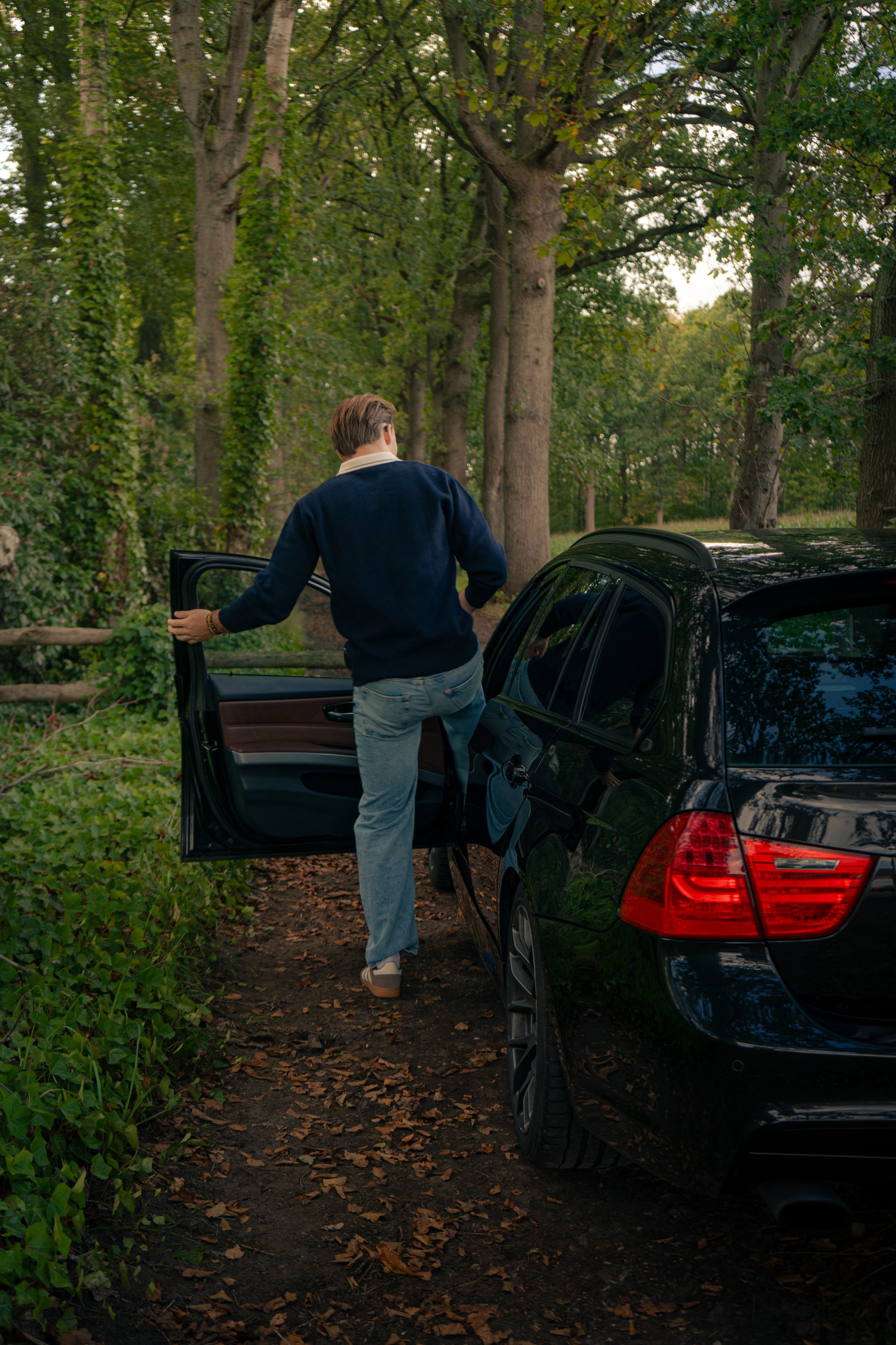 BMW 320i TOURING, foto 6